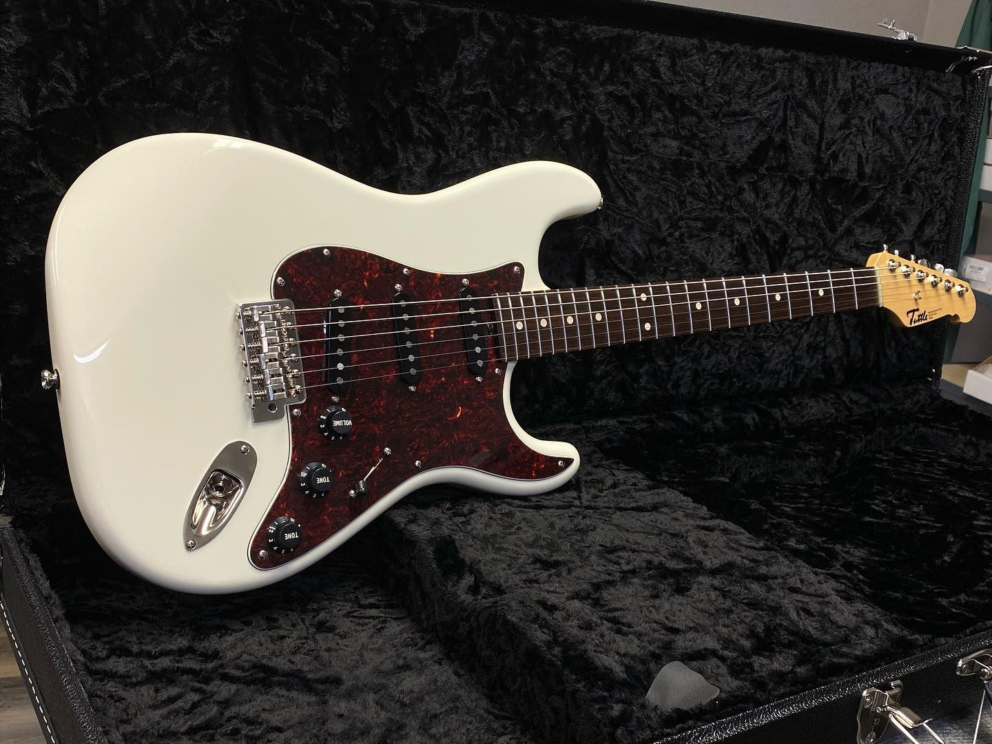 Tuttle Custom Classic S Olympic White RW Tort