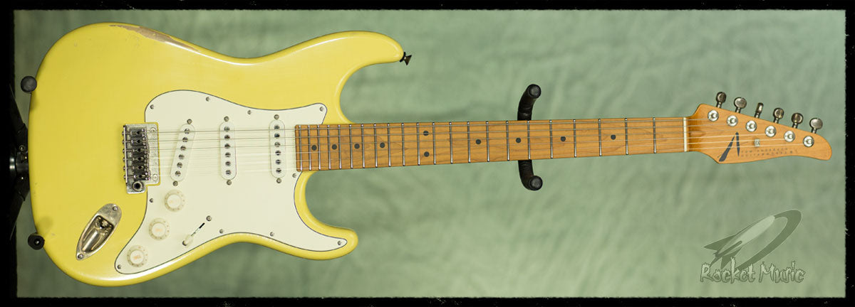 Anderson Icon Classic Mellow Yellow In Distress