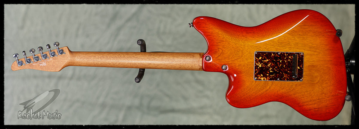 Anderson Raven Superbird Trans Amber To Cherry Burst