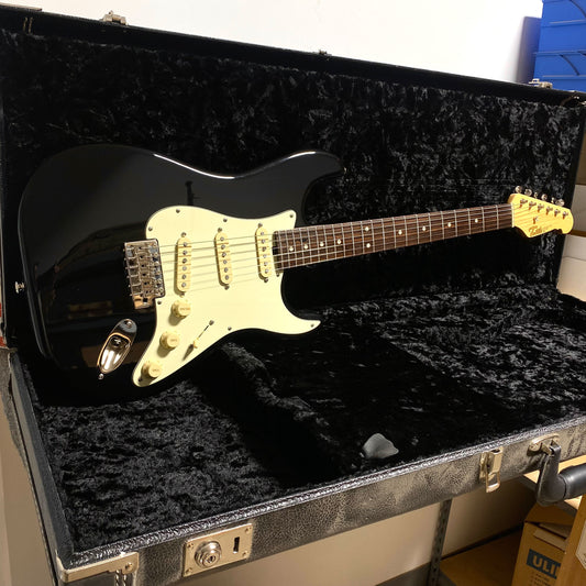 Tuttle Custom Classic S Black Nitro / Rosewood