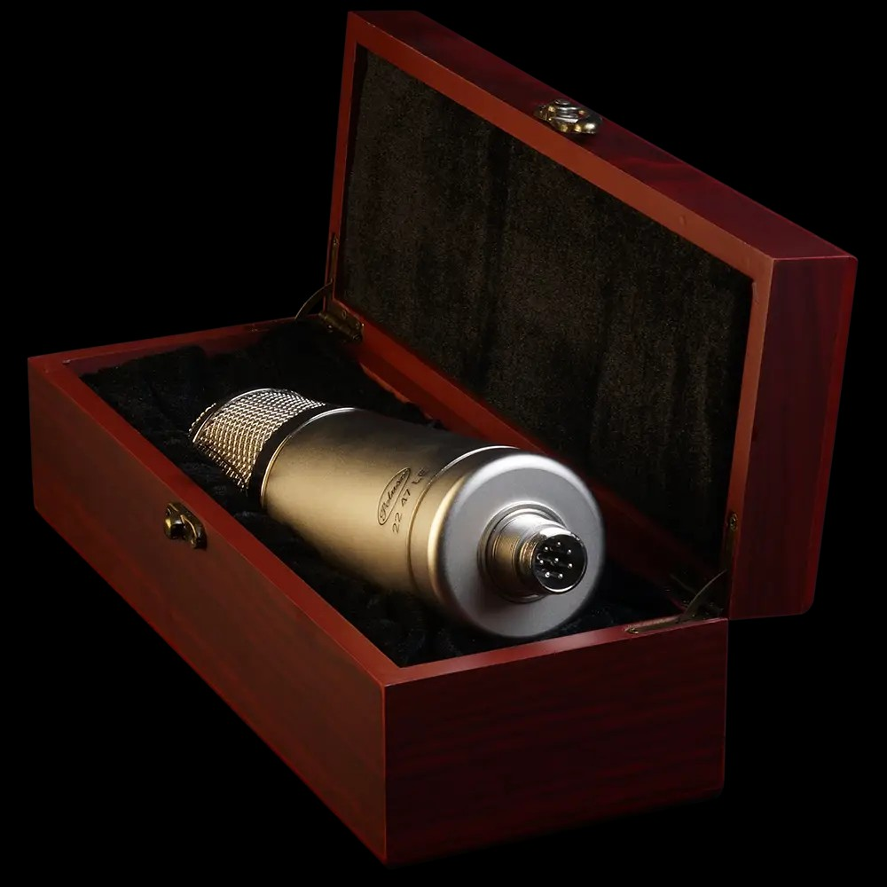 Peluso 22 47 LE Large Diaphragm Condenser Tube Microphone